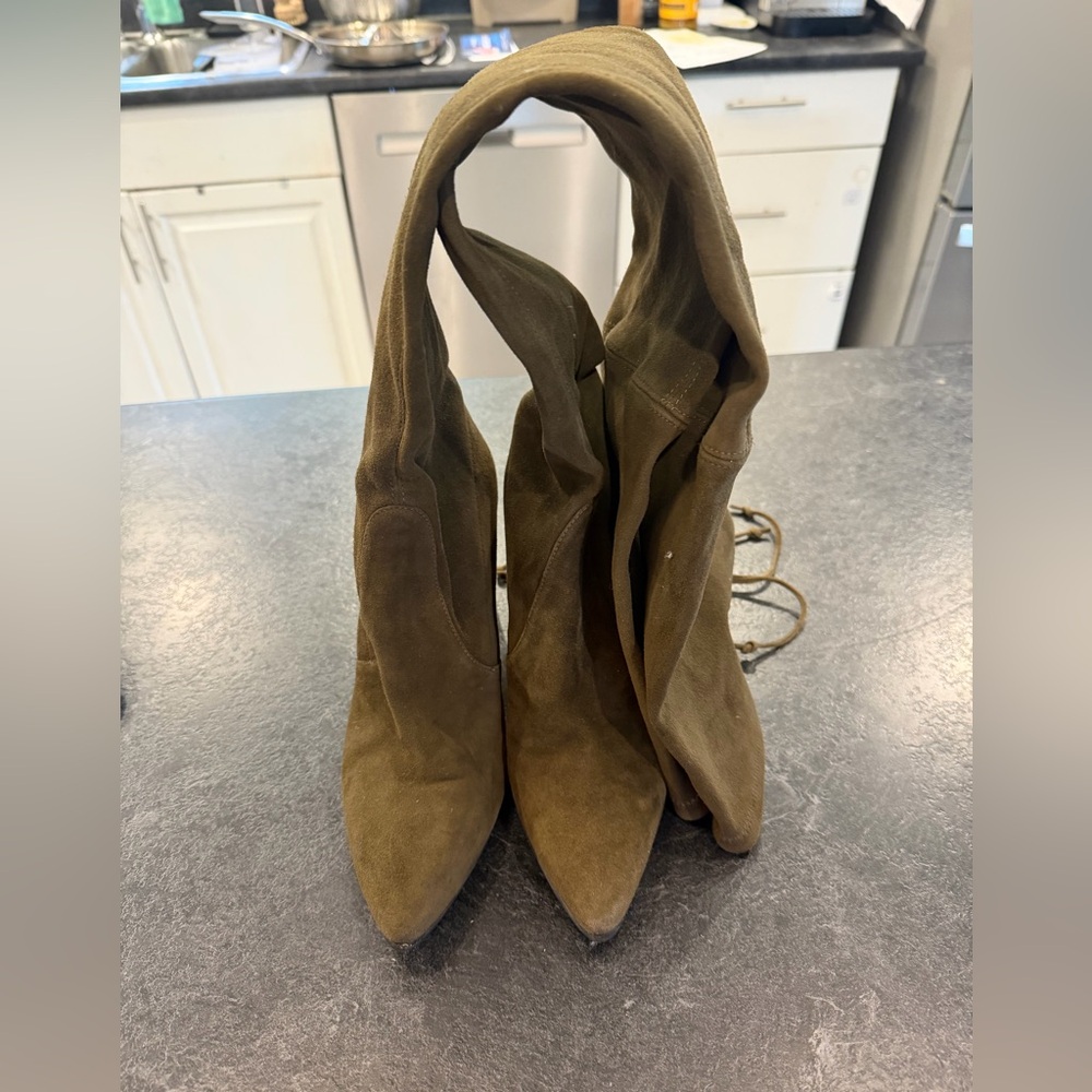 Stuart Weitzman high street olive suede